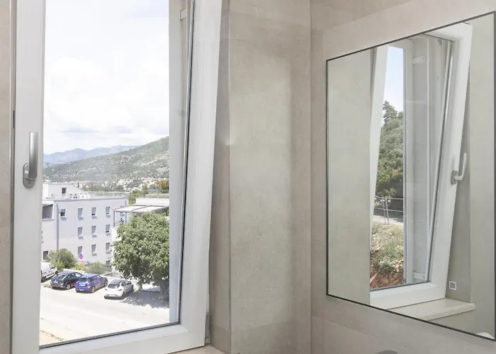 Sandra Solitudo Ii * Dubrovnik