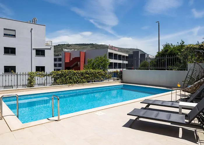 Apartman Sandra Solitudo Ii