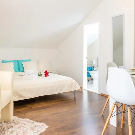 Appartement Sandra Solitudo Ii *