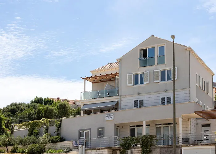 Sandra Solitudo Ii Dubrovník